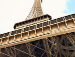 SMARTBOX - Coffret Cadeau Paris en famille : visite de 2h de la tour Eiffel avec accès au sommet -  Sport & Aventure